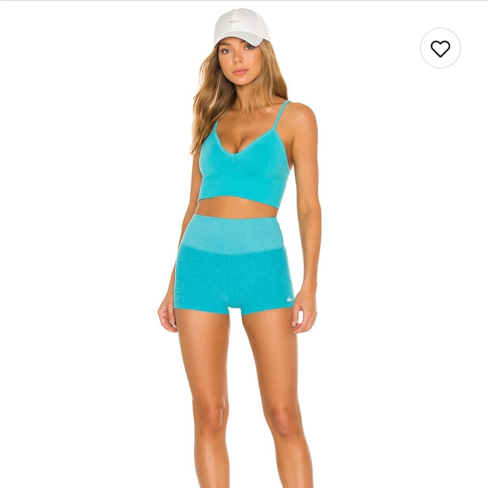 Alo bright aqua yoga set